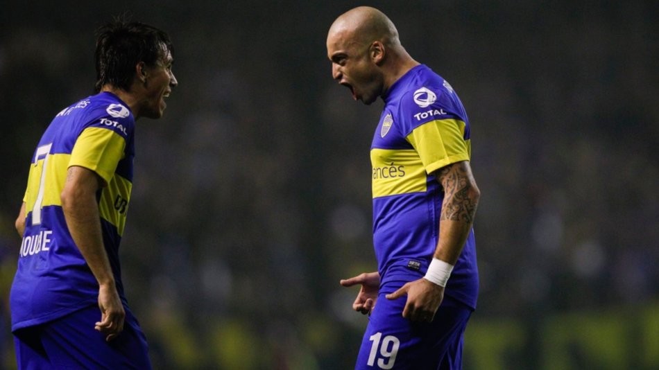 Un ex-Boca se anota y pide pista para volver