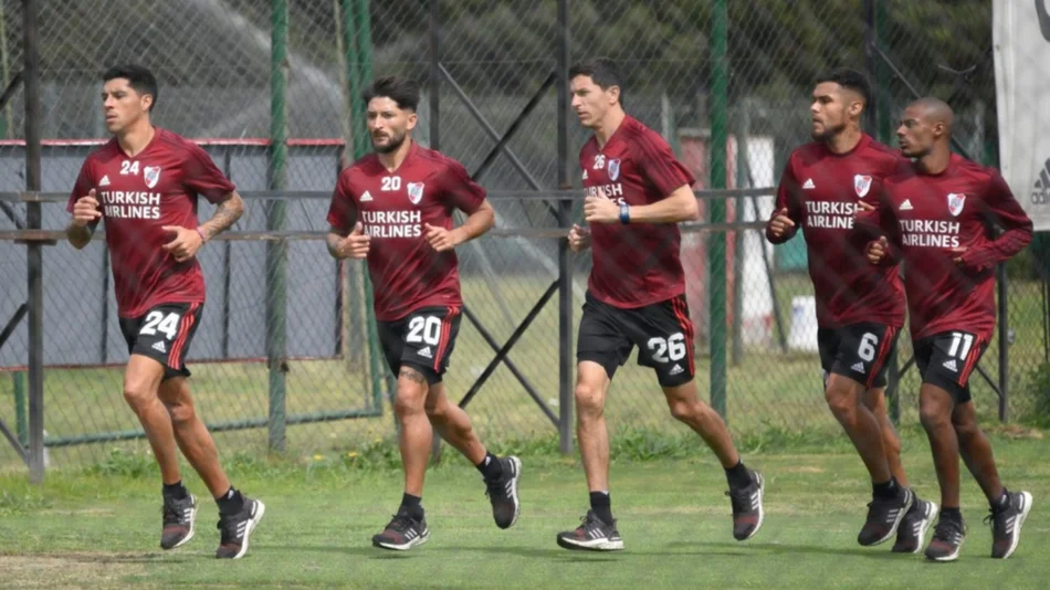 Una “guerra” por los testeos entre los clubes, la AFA y el Gobierno