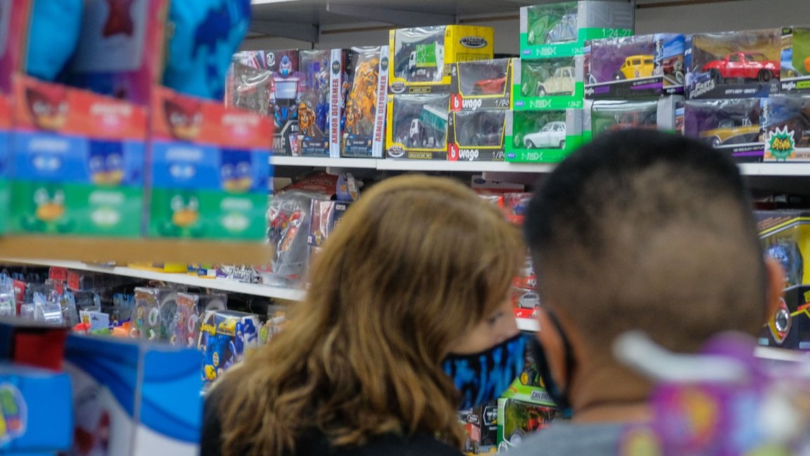 Por el Día del Niño aumentan las ventas de juguetes aunque algunas marcas no llegan