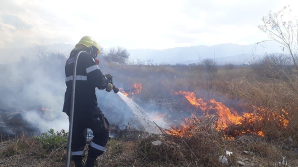 Hubo ocho incendios de pastizales en 48 horas