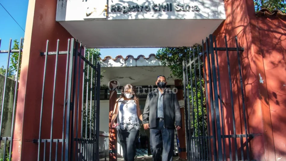 Confirman un caso positivo en el Registro Civil y extienden las medidas de atención restringida