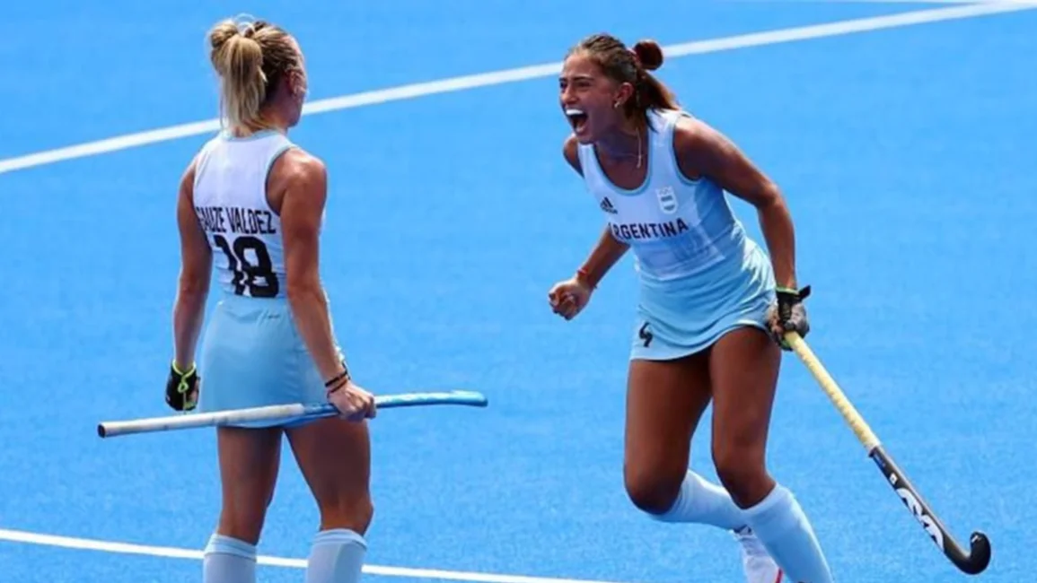 Raposo le puso su sello al pasaje de Las Leonas a semis en Tokio