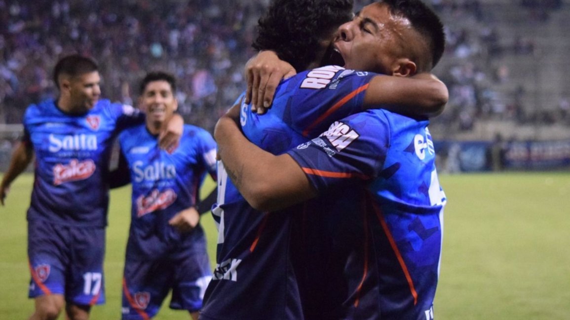 Superfinal: San Antonio y La Mona 44
