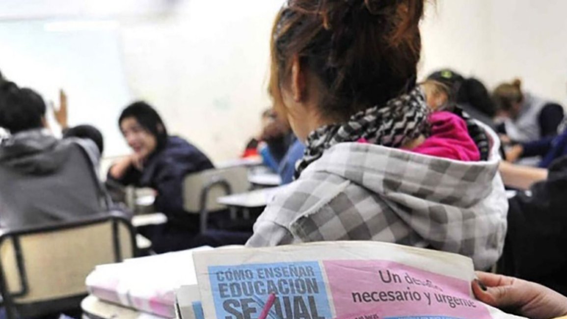 En una clase de ESI se descubrió que dos jóvenes con discapacidad fueron abusadas