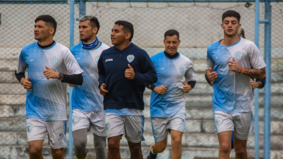 Gimnasia, con Busse y Narese, en Resistencia