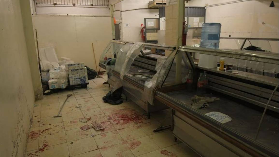 Saqueos en Las Heras: vaciaron una carnicería, rompieron negocios y hubo incidentes con la Policía