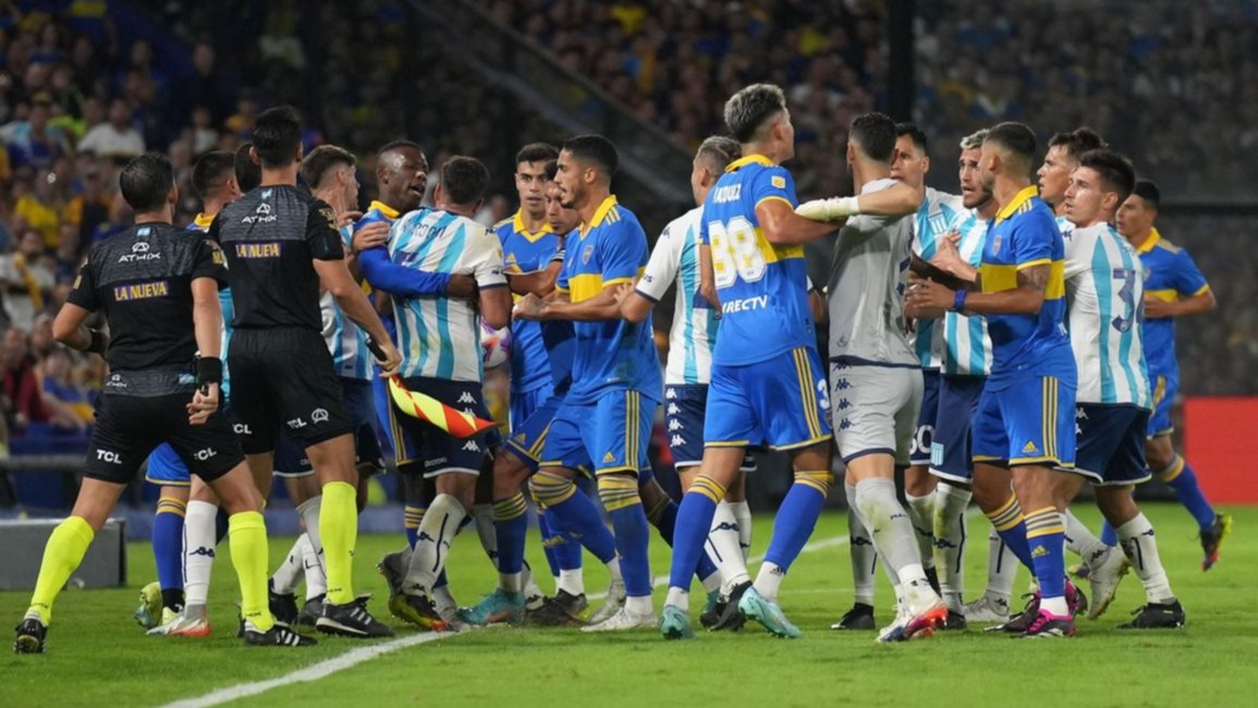 Boca y Racing juegan una candente "finalísima" de América anticipada