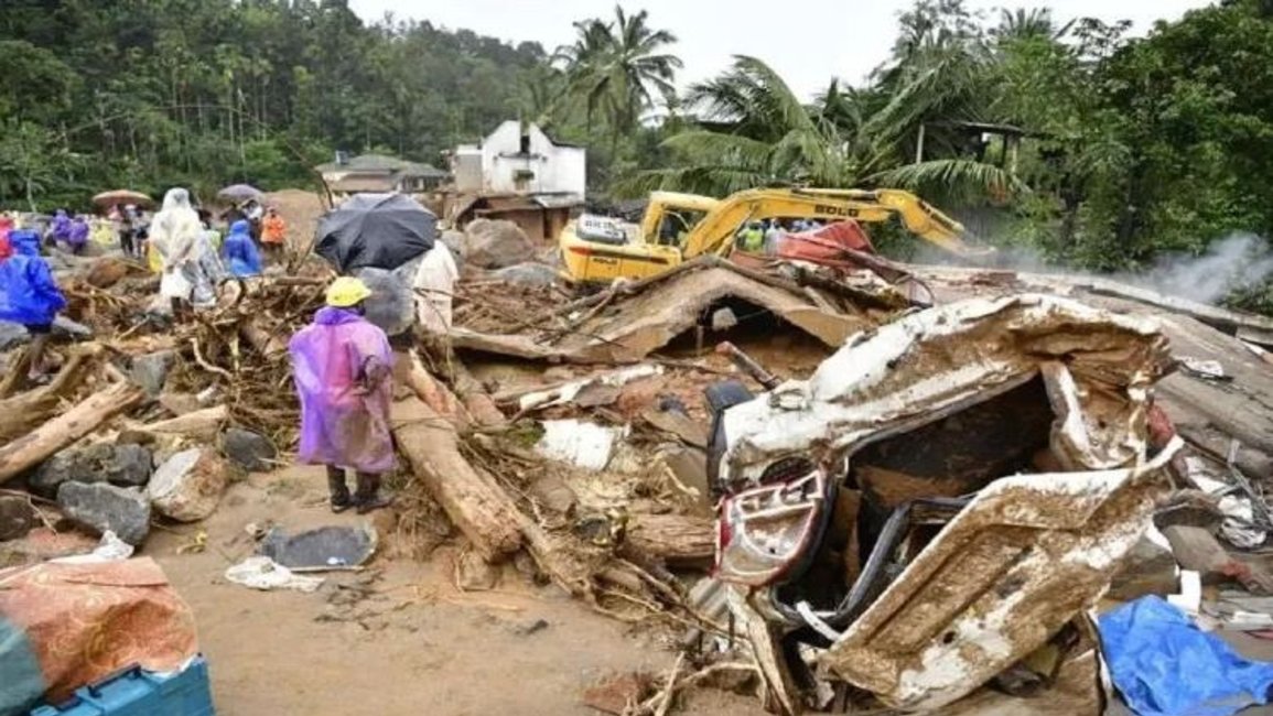 Elevan a 179 los muertos en el sur de la India por fuertes lluvias y aludes 