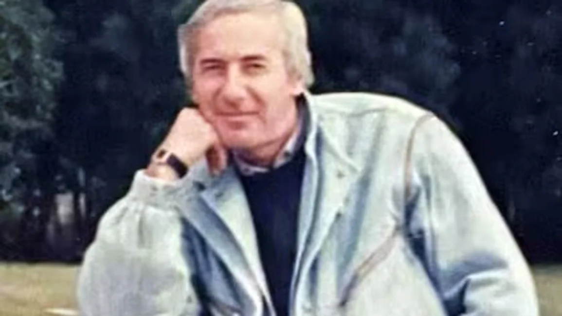 José de Zer: la increíble historia del periodista y "cazador de ovnis" de "Nuevediario"  que llega a Netflix