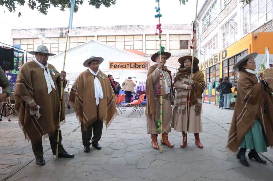 Inició la 20º edición de la Feria del Libro en Jujuy- Inició la 20º edición de la Feria del Libro en Jujuy