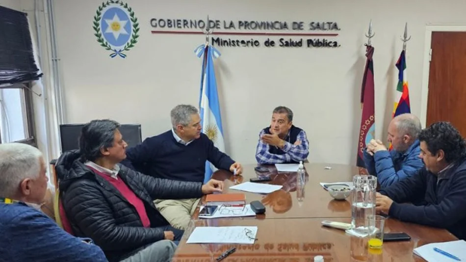  Salud apura una ley para que las obras sociales paguen una deuda de $3 mil millones a hospitales