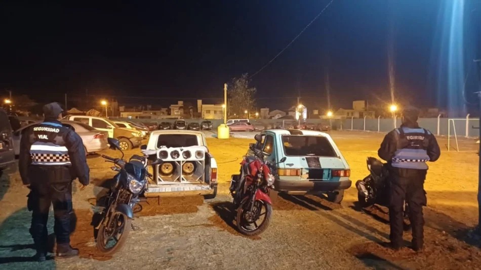 Corrían picadas camino a la Virgen del Cerro, los detectaron y les retuvieron los vehículos