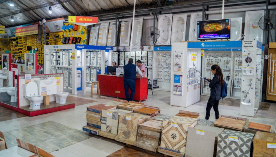 Mega Ofertas y Show de la Cerámica en Corralón El Amigo- Mega Ofertas y Show de la Cerámica en Corralón El Amigo