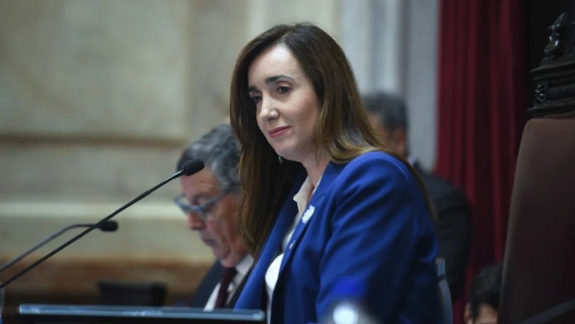 Villarruel se desligó de los aumentos en las dietas de los senadores