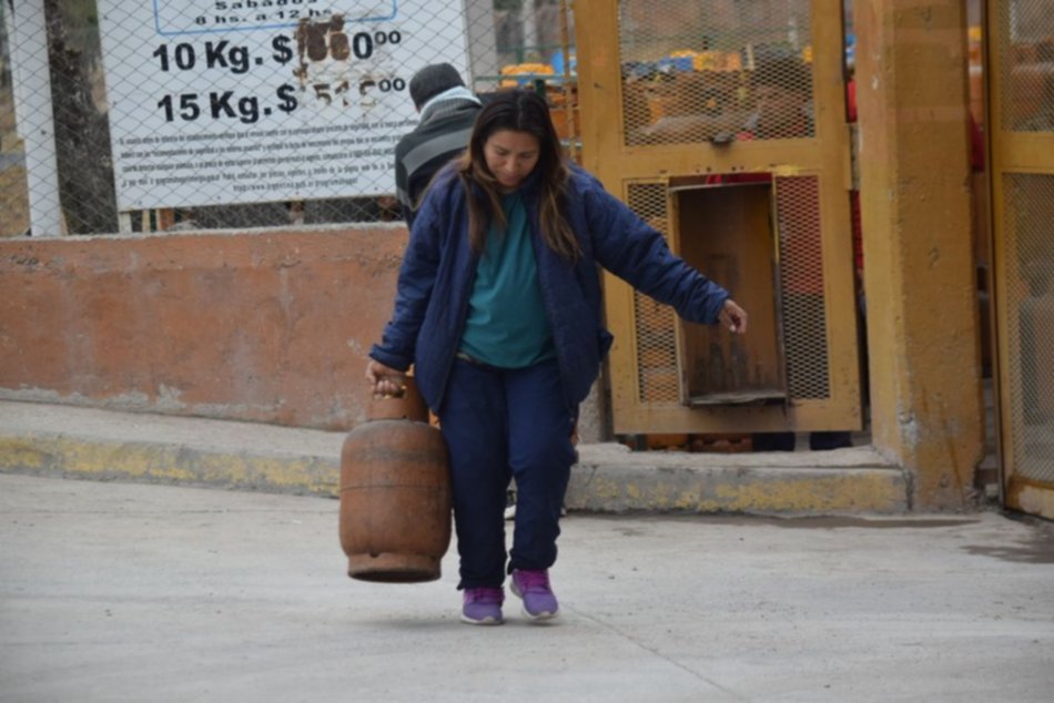 Tras la desregulación, mirá hasta cuánto se  puede llegar a pagar por una garrafa en Salta