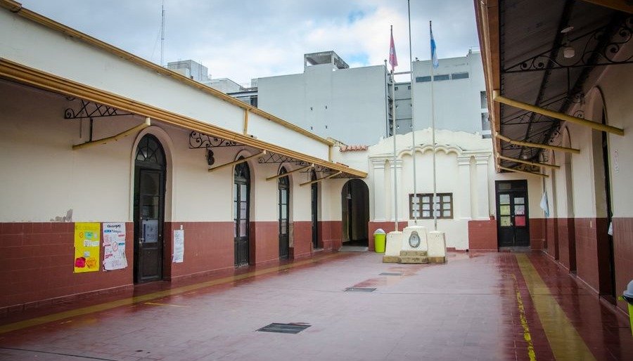 La escuela Sarmiento se convirtió en una escuela fantasma