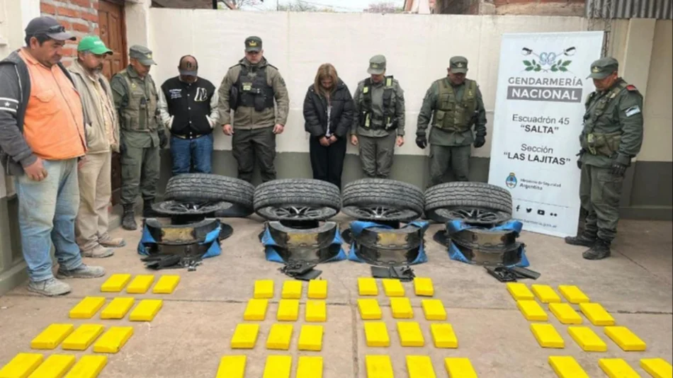 Una pareja llevaba cerca de 50 kilos de cocaína