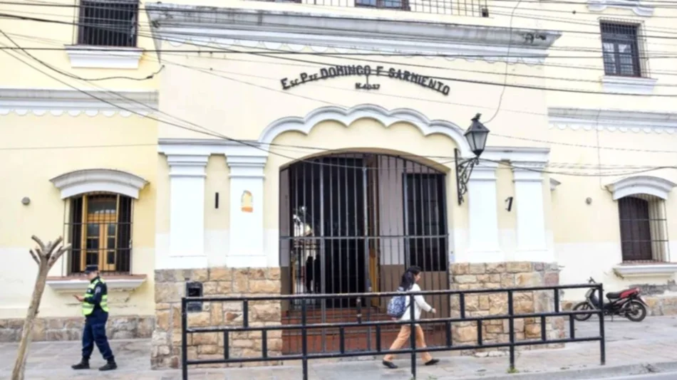 La Justicia ordenó abrir la Escuela Sarmiento