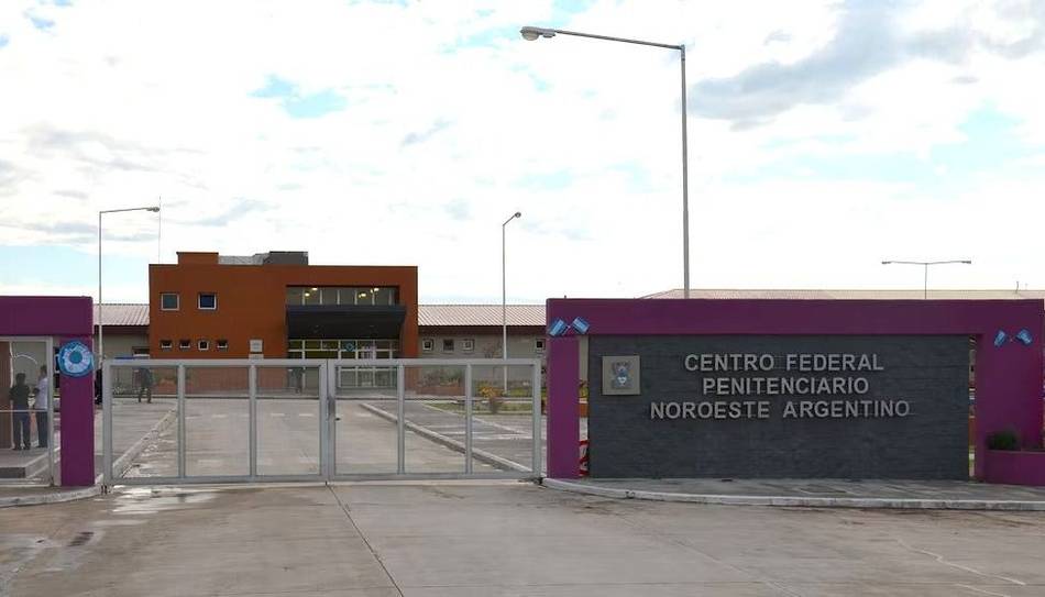 Ana Pietra: la "viuda negra" trans exige ser trasladada a un pabellón de mujeres en Salta- Ana Pietra: la "viuda negra" trans exige ser trasladada a un pabellón de mujeres en Salta