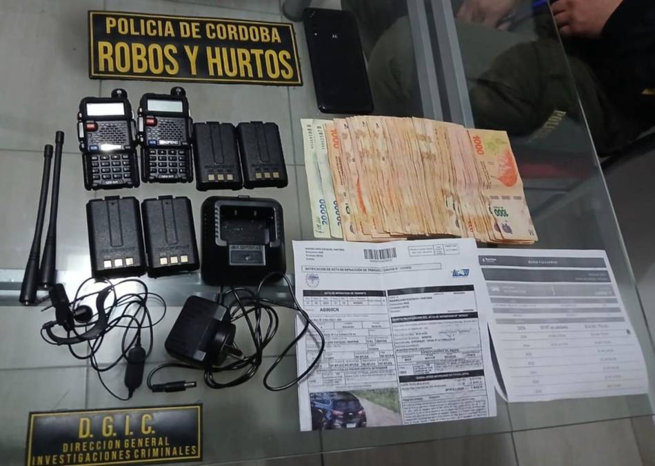Tras el robo a un barrio privado en Salta y camionetas de alta gama, allanan 15 casas en Córdoba: hay siete detenidos y secuestran drogas