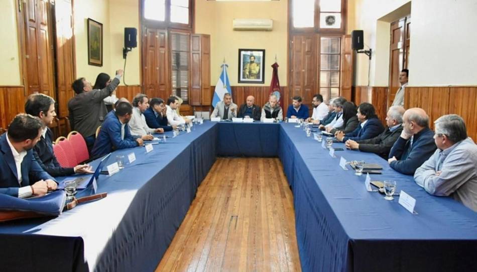 VIDEO. El nuevo sistema de residencias obligará a los médicos a rotar en el interior