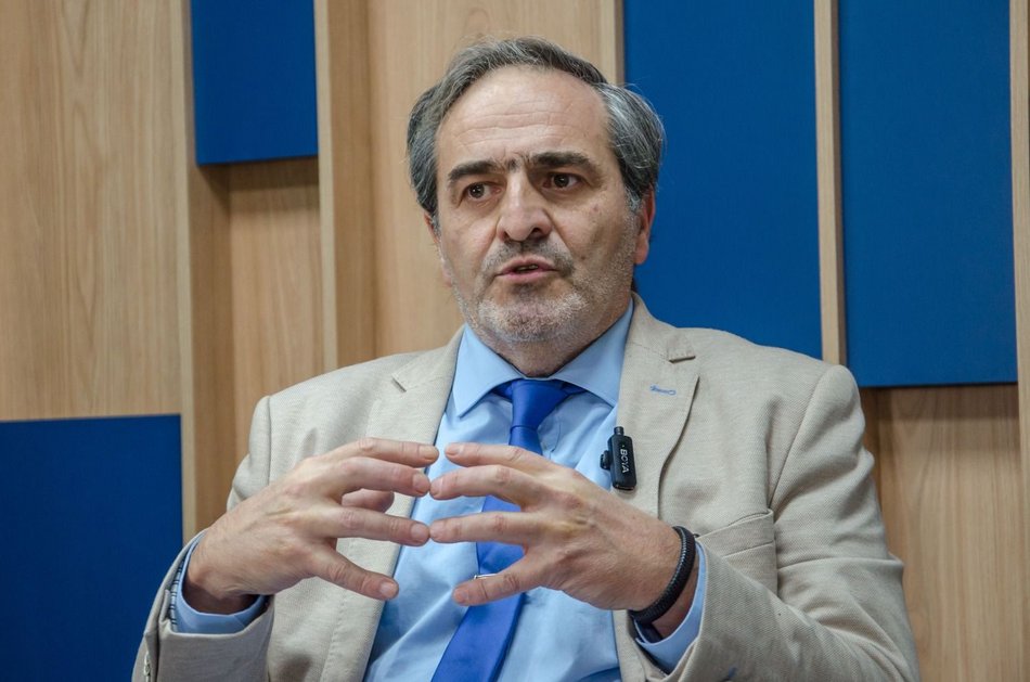 García Castiella a fondo: "No vine a tapar chanchullos" sobre las francesas, "fallo frívolo en el caso Salas" y "las cartas de Piccolo"