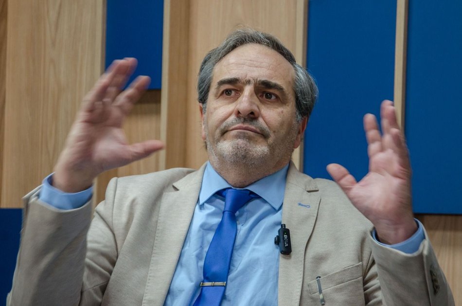 García Castiella: "Ni en Springfield habría una marcha para pedir justicia por un femicida"