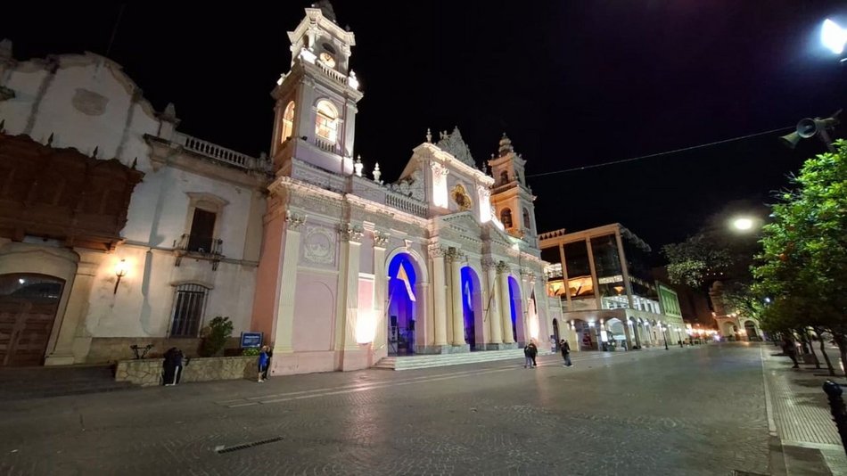 La Catedral se pone a punto para el Milagro con un ambicioso plan de iluminación