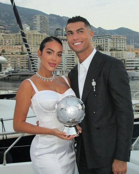 Cristiano Ronaldo dio el sí: CR7 se casó con Georgina Rodríguez y mirá como lo anunció