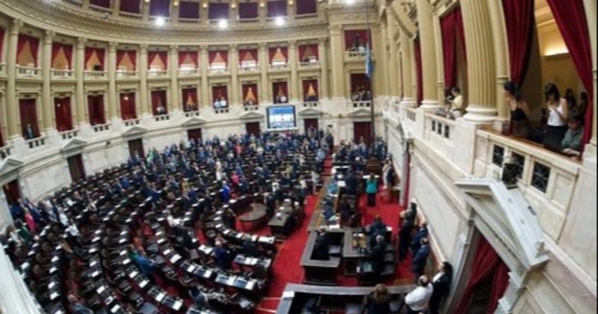LLA: señales de apertura y puentes de confianza con gobernadores y aliados
