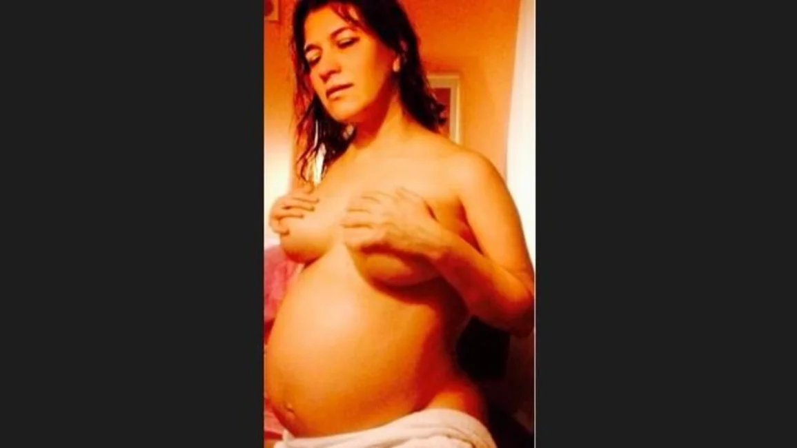 Como Sofía Gala, una periodista posó embarazada a favor de la despenalización del aborto