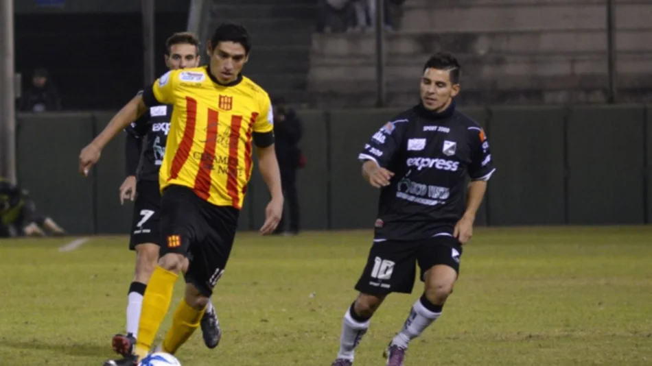 Tres cambios en Mitre para recibir mañana a Herminio Arrieta