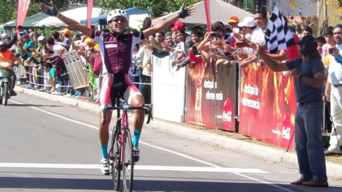Salta, con su equipo bordó, para la Etapa Argentina del Tour de Francia