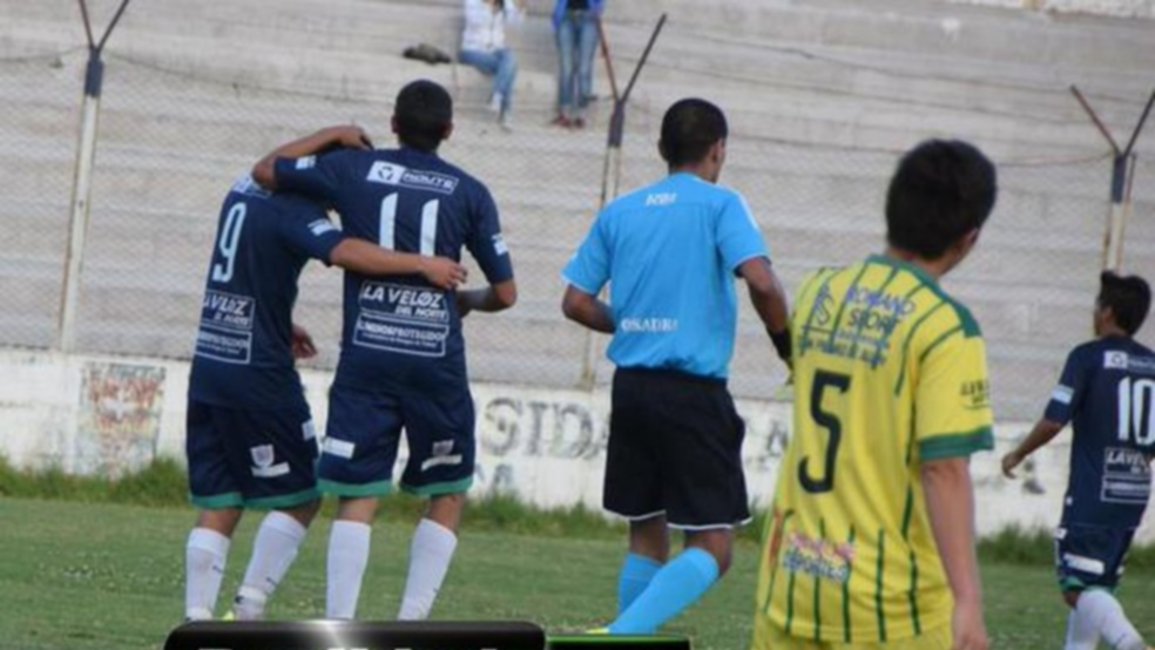 Tremenda goleada de Camioneros, que sueña con mantener la categoría