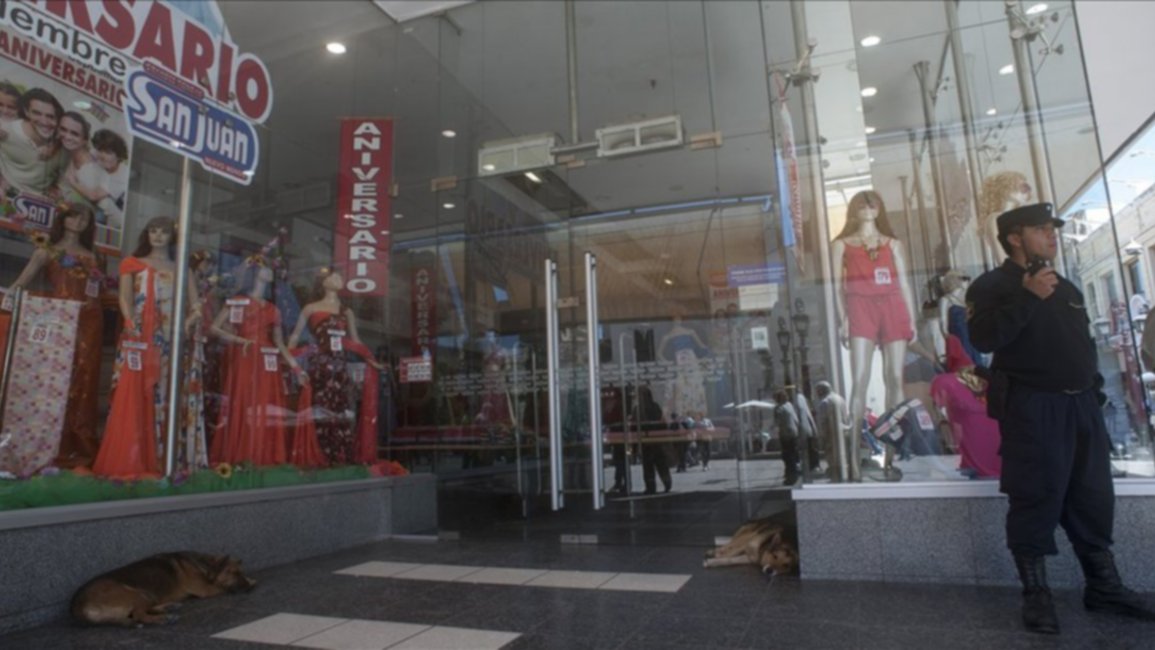 Se vivió una mañana atípica por el cierre de los comercios
