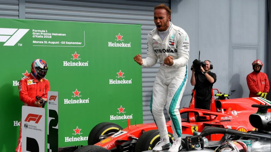 Lewis Hamilton se quedó con el triunfo en casa de Ferrari 