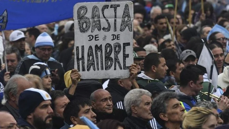 ¿Por qué hay hambre en la Argentina si se producen alimentos para 440 millones de personas?,  se pregunta la BBC