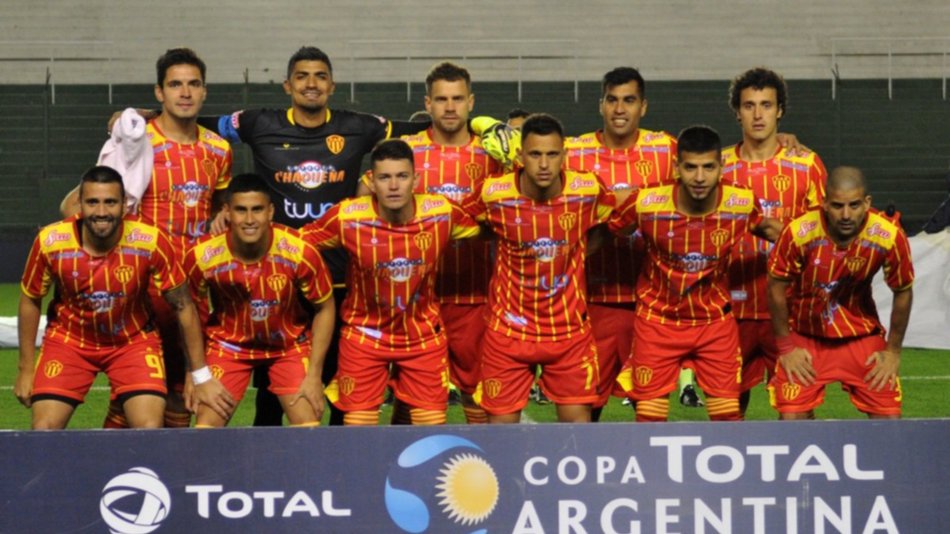 Sarmiento se lo dio vuelta a Unión y sigue en la Copa Argentina