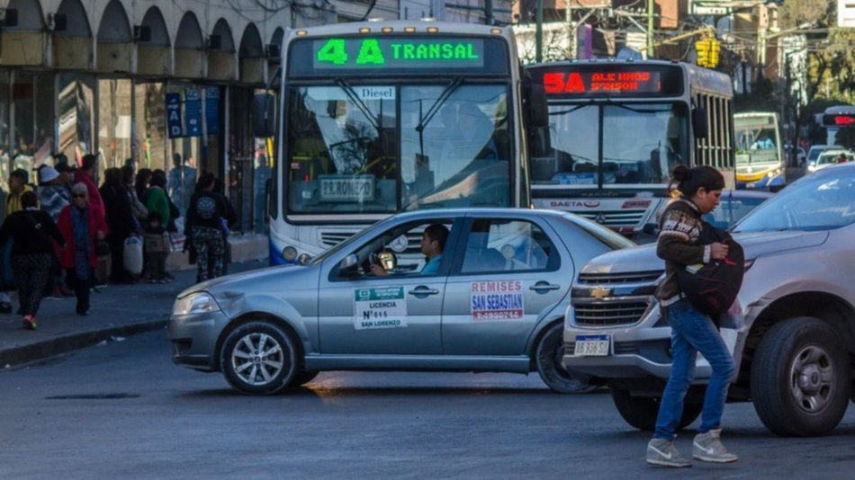 Las agencias de remises negaron  incumplimientos en el pago de impuestos