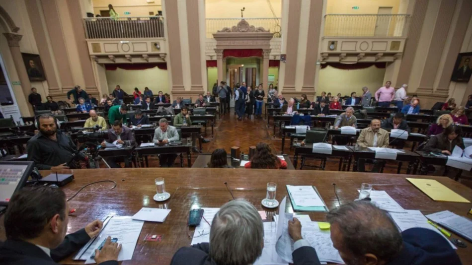 Cinco internas definen lista de diputados por Capital