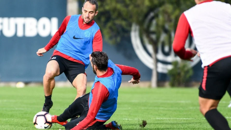 El líder San Lorenzo y una visita de riesgo ante Colón 