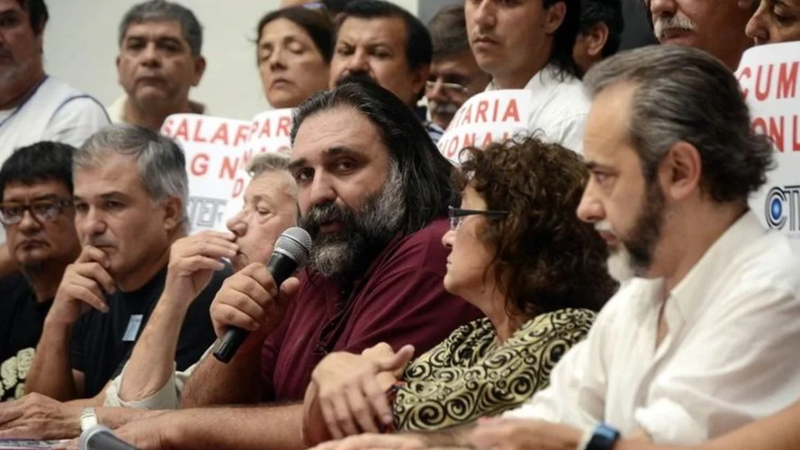 Ctera anunció un paro nacional de 24 horas por la muerte de dos docentes en Chubut