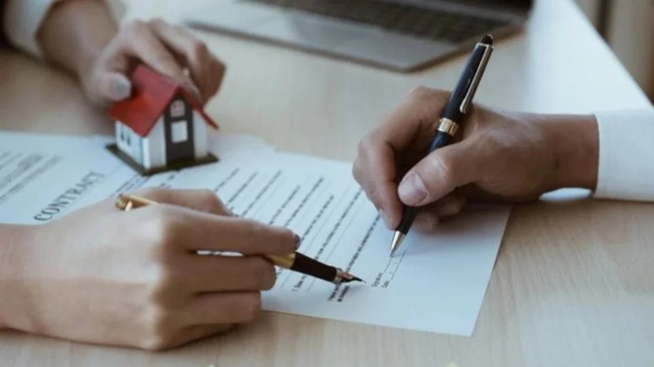 EL BCRA analizará la posibilidad de flexibilizar el control de cambios para compra de vivienda única