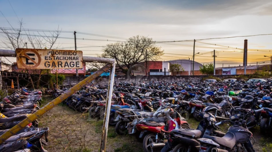 Para desocupar los canchones rematan 746 motocicletas
