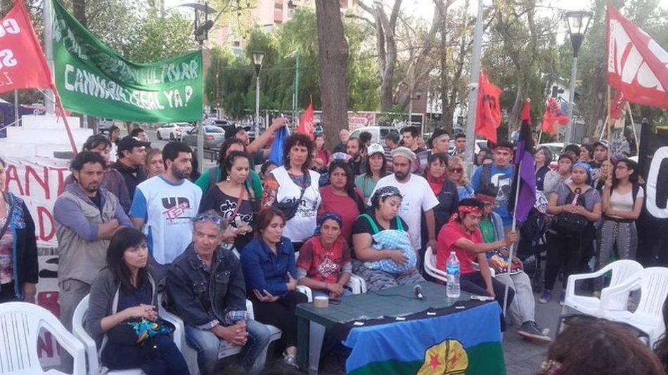 Sobreseyeron a referentes sociales que habían sido vinculados a la Resistencia Ancestral Mapuche