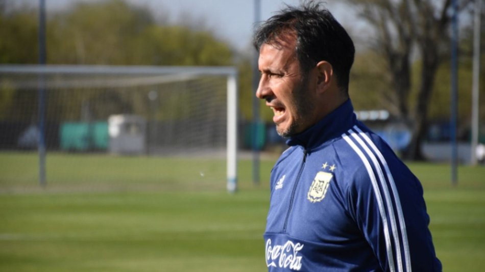 Batista dio la nómina del Sub-23 para los amistosos ante México