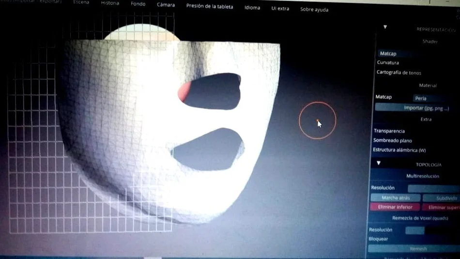 Salteño desarrolló una máscara 3D, que podría significar una solución para los niños quemados
