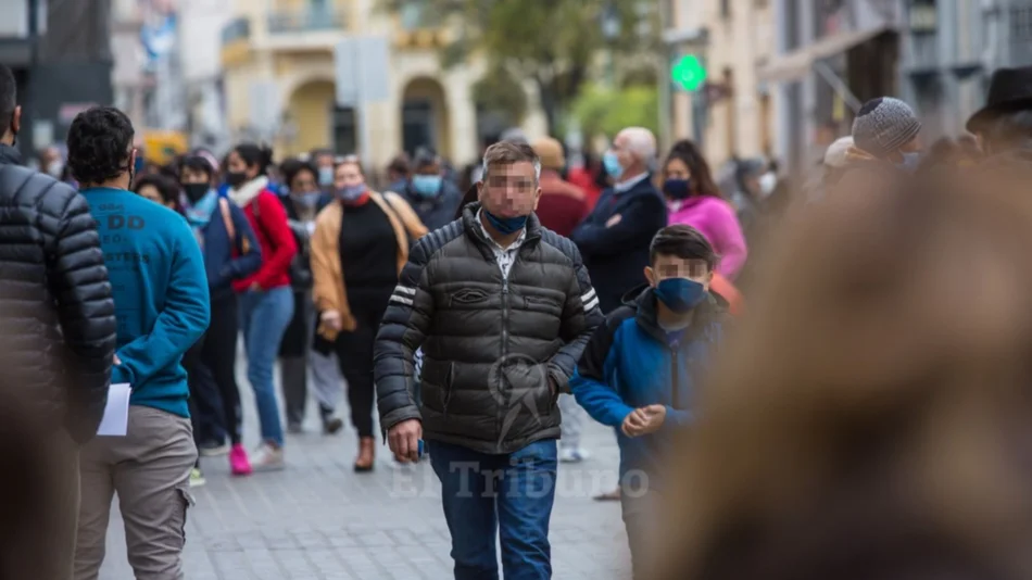Más de 400 personas multadas por circular sin autorización o por no utilizar el barbijo