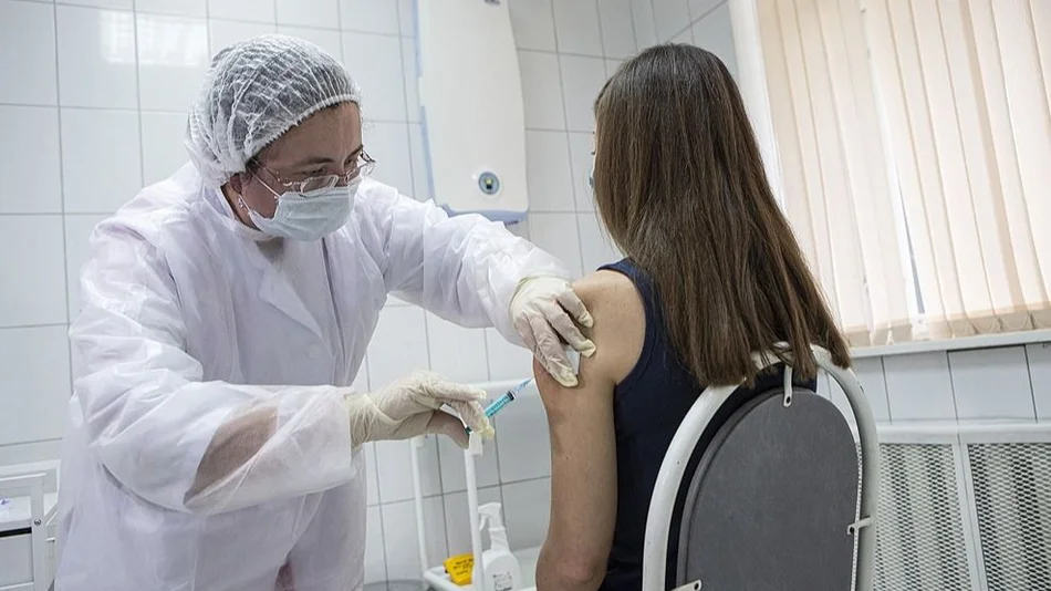 Rusia comenzó a probar su vacuna contra el coronavirus en grupos de riesgo