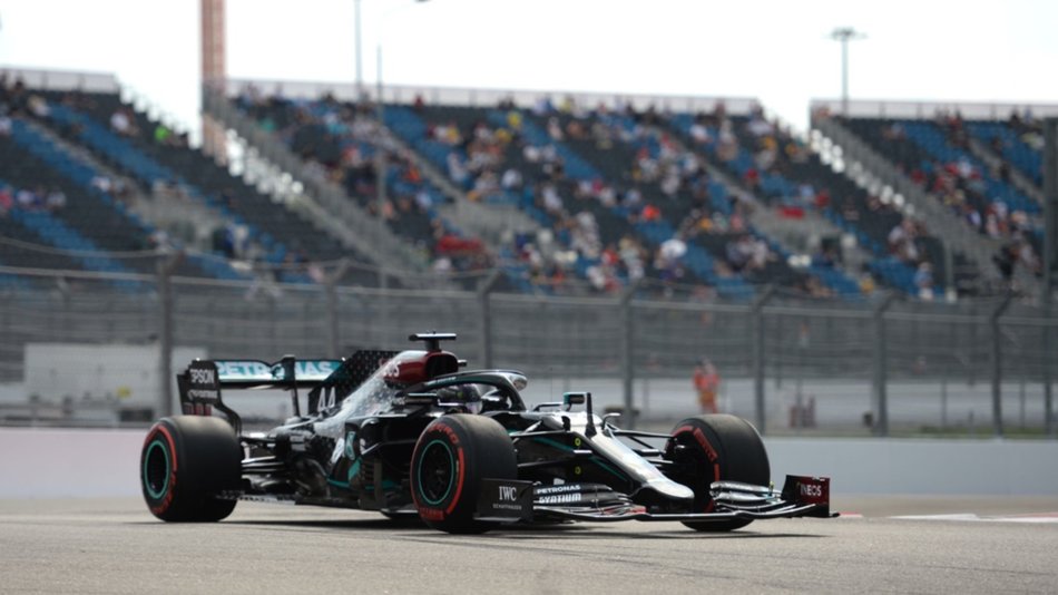 Hamilton, el más rápido en Sochi y largará primero en el GP de Rusia
